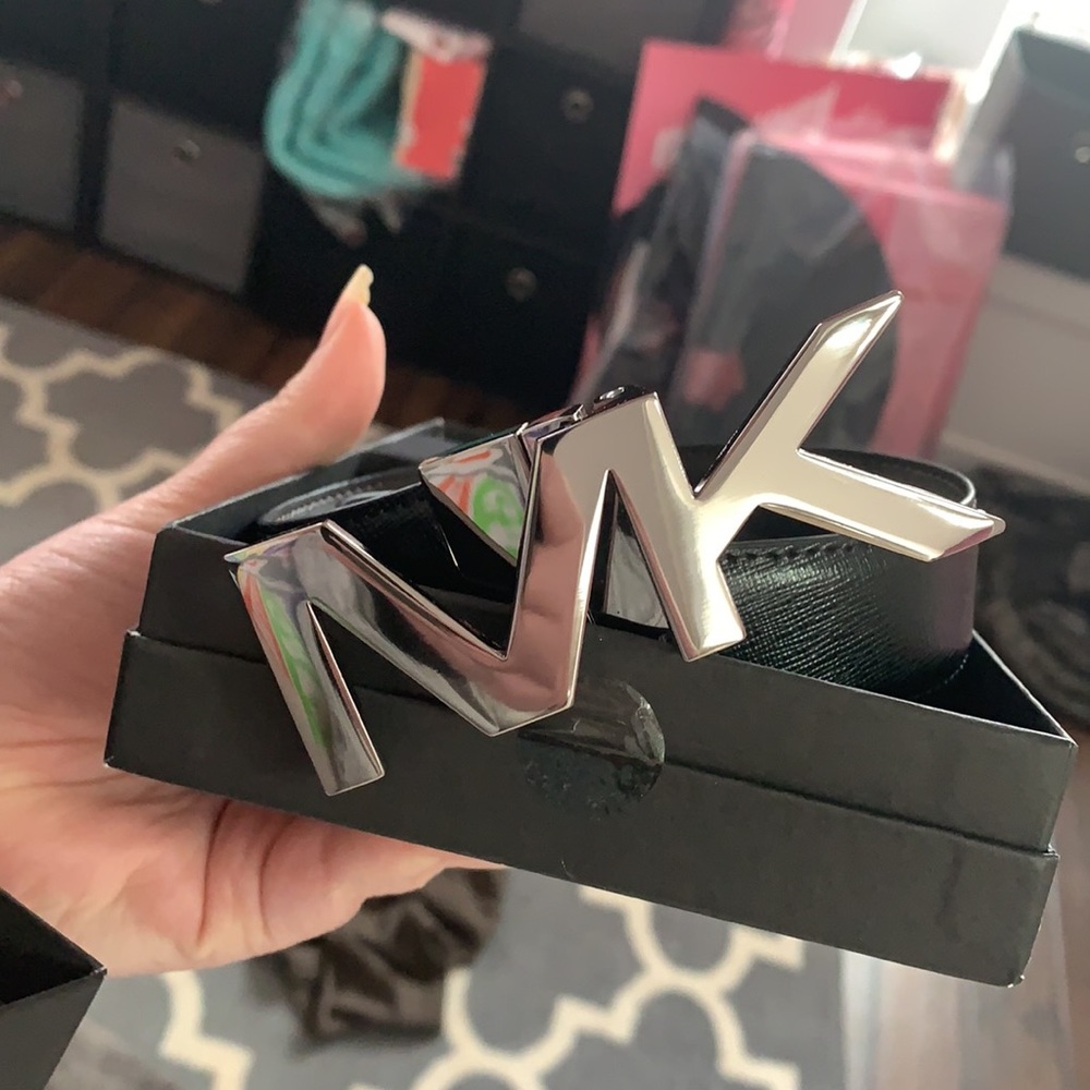Michael kors belt